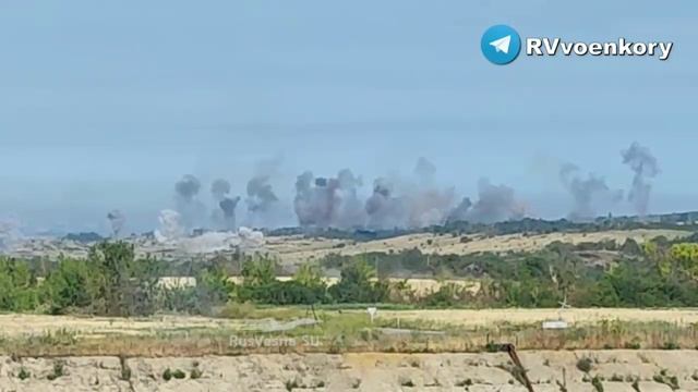 Работа российской артиллерии по позициям ВСУ в районе Северска. смотреть онлайн