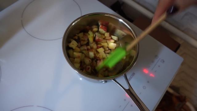 Бомж Обед за 20 рублей?Обед с мясом??Эконом обед из 3 блюд??? смотреть онлайн