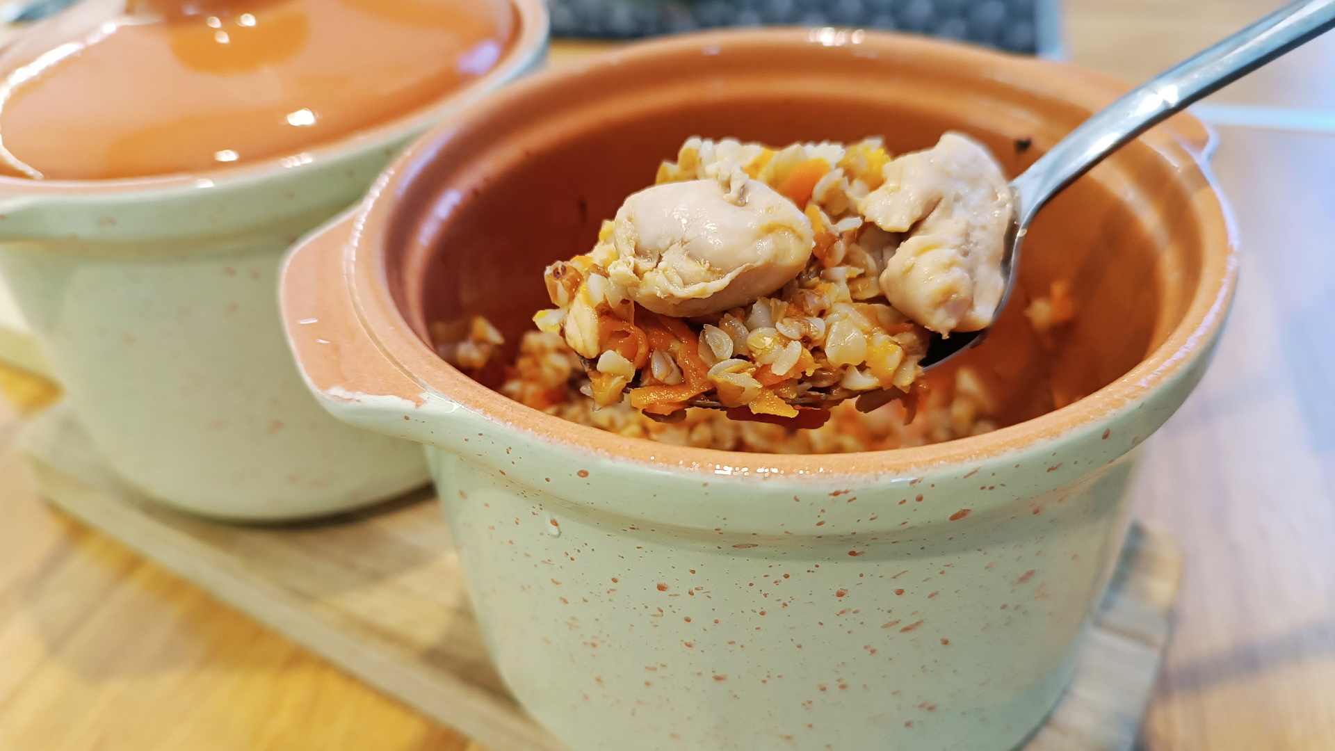 ГОРШОЧКИ С КУРИЦЕЙ, гречкой и морковью (ПП рецепт) смотреть онлайн