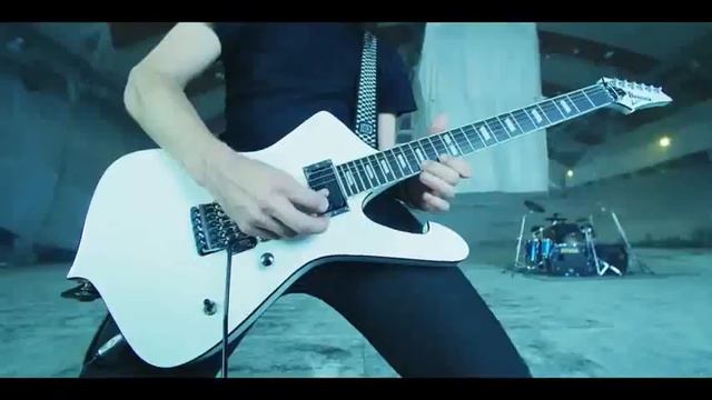 [MusicasOnline.Net] DragonForce - Heroes Of Our Time [Video HD]