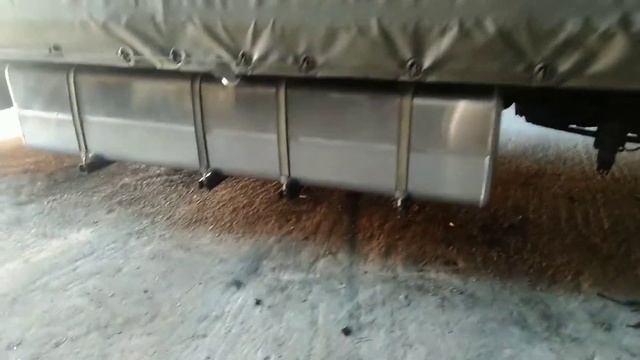 Установка топливного бака нa Mercedes-Benz B14 1991г смотреть онлайн