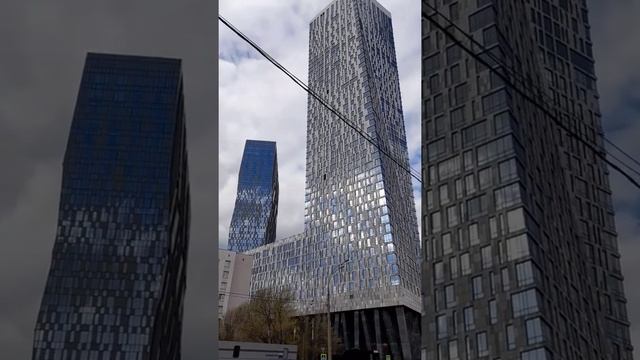 #shorts Москва. Дом на ножках/ Moscow смотреть онлайн
