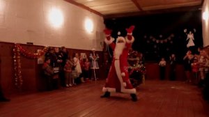 Самый веселый танец деда мороза