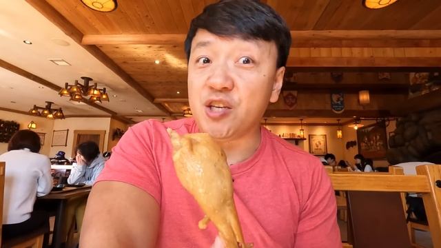 UNLIMITED Disney BREAKFAST vs. DINNER Buffet! TWO Buffets in ONE DAY at Disneyland Tokyo смотреть онлайн