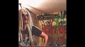 Лапенко БАГРОВЫЙ ФАНТОМАС   КОЛЛАПС ОТ ШЕРШНЯ