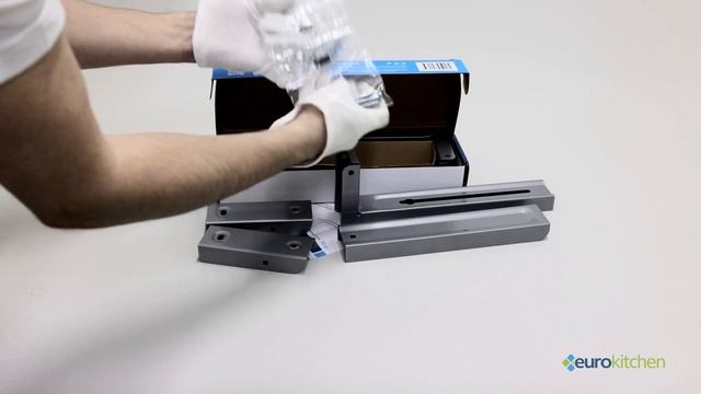 MW103G Кронштейн настенный Eurokitchen для СВЧ-печи, серебристый ВИДЕООБЗОР смотреть онлайн