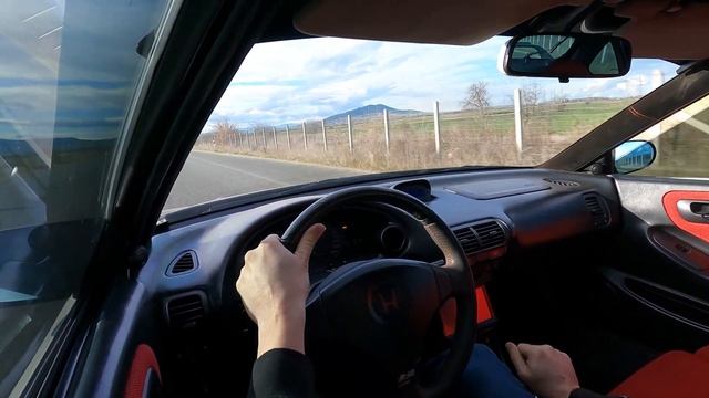 Honda Integra Type R. DC2. 1st run! смотреть онлайн