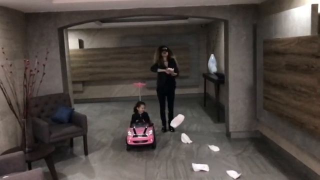 Give Me The DIAPERS! (Léase Con Voz De Jerry Maguire)