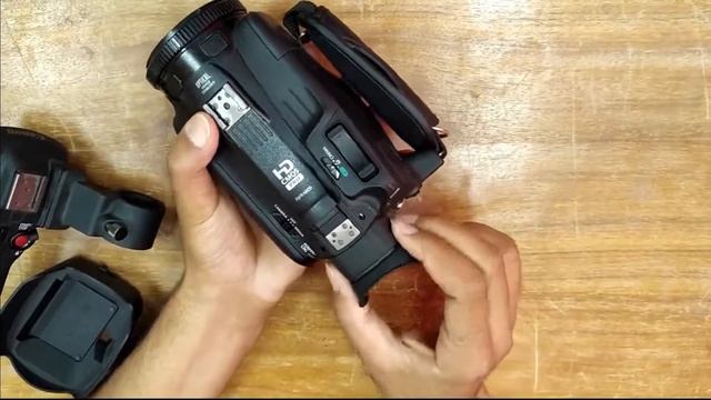 مراجعة الكاميرا الكانون Canon XA 30 كاميرا الفيديو الاحترافية смотреть онлайн