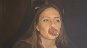 качаем губы дома!