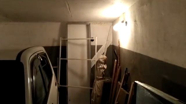 Гараж: этажерка