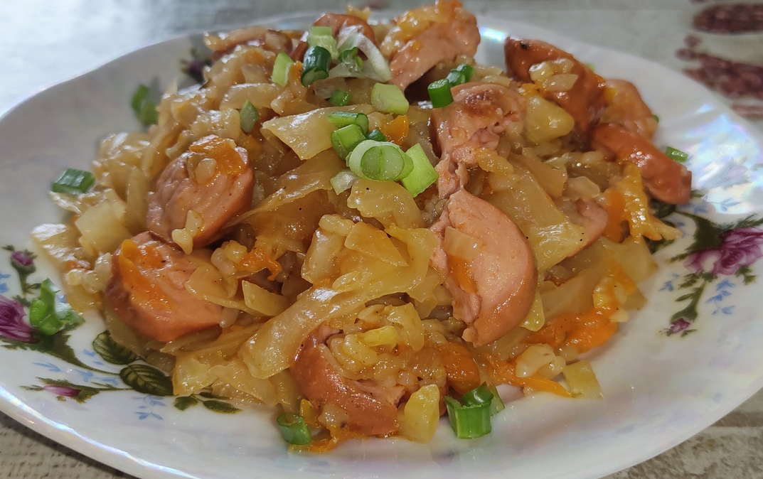 Солянка в мультиварке с рисом. Приятного аппетита. смотреть онлайн