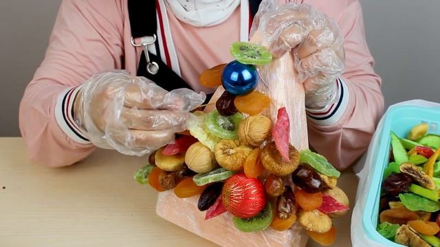 Бомбааа...МАСТЕР-КЛАСС!Елка из сухофруктов(сборка) смотреть онлайн