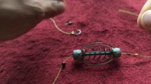 Монтаж донки с кормушкой пружина. Снасть убийца карася. Рыбалка на закидушку.