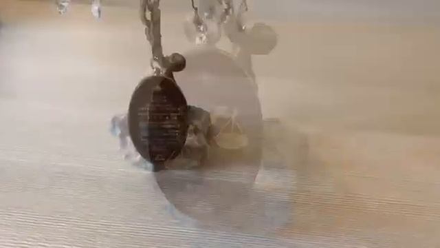 Брелок со знаком зодиака Весы смотреть онлайн