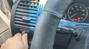 Opel Zafira поворотники не работают правильно