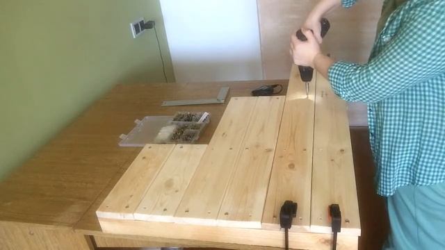 САДОВАЯ КЛУМБА своими руками / ВЫСОКАЯ КЛУМБА из дерева украсит ваш дом / УГЛОВАЯ КЛУМБА