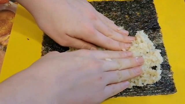 Суши С Крабовыми Палочками/Очень Вкусный И Простой Рецепт! смотреть онлайн