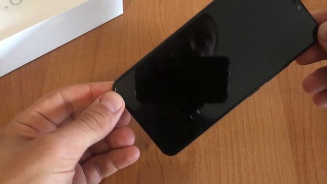 Распаковка VIVO Y81 смотреть онлайн