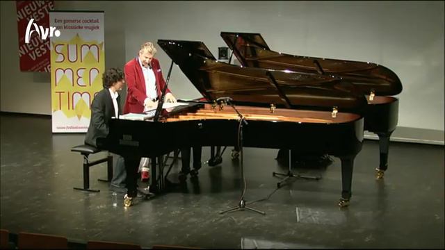 Piano Masterclass on Ravel - Jeux d'eau : Jean Yves Thibaudet teaches Nicolas van Poucke смотреть онлайн