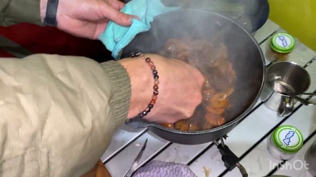 Рыбалка на донки. Ловля леща на Рузском водохранилище в сентябре . Ночевка в палатке на берегу. смотреть онлайн