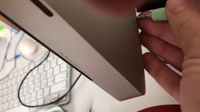HOW TO CONNECT VOLUME SPEAKERS TO iMAC? смотреть онлайн