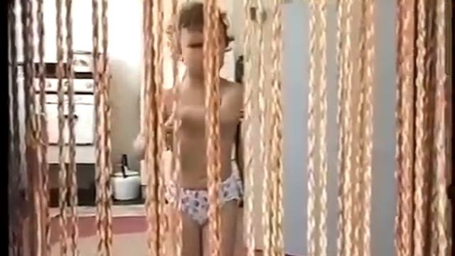 Девочка ревнует и все высказывает! Прикол! смотреть онлайн
