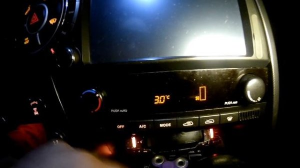 Ssangyong Kyron разбираемся с неисправным вентилятором отопителя + самодиагностика климата