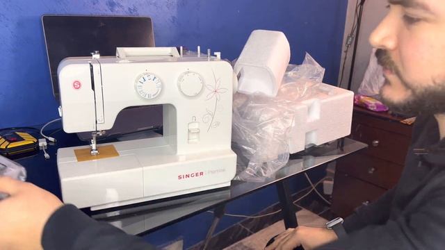 Unboxing for singer sewing machine 1412 смотреть онлайн