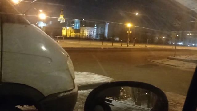 не заводится(Матиз) при повороте ключа ничего не происходит, приборка светится только. 03.12.2020. смотреть онлайн