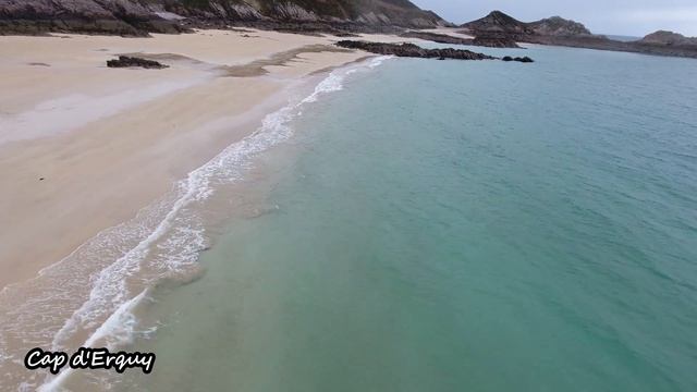 La BRETAGNE, vue du ciel en 4K - DJI Phantom 4 смотреть онлайн