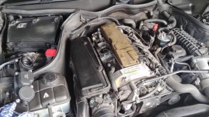 Mercedes W203 - Crankshaft ventilation and oil separation valve change