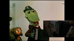 Голубой вагон!! В.Шаинский на Баяне