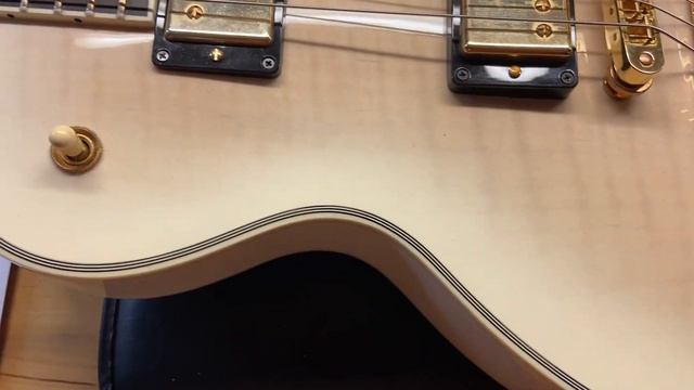 2013 Gibson Les Paul Supreme Alpine White Burst смотреть онлайн