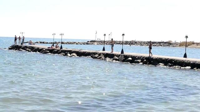 Паралия Катерини вид на море и на мол смотреть онлайн