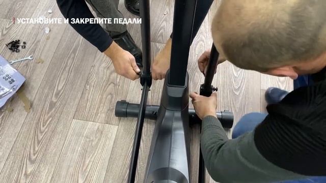 Сборка эллиптического тренажера KOENIGSMANN FX1.0 смотреть онлайн