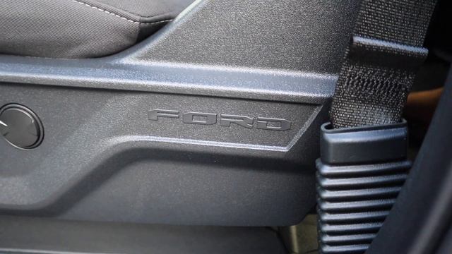 2023 Ford F-150 PowerBoost Hybrid Review | How Much For An XLT?! | Full Walkaround Review смотреть онлайн