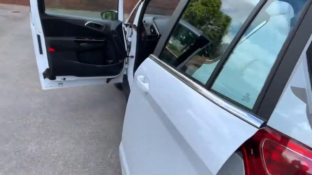 2015/15 Ford B Max 1.6 Zetec Automatic смотреть онлайн