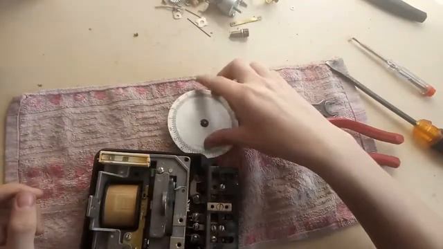 Добыча меди, латуни, алюминия из советского однофазного счетчика смотреть онлайн