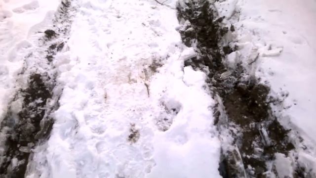 Шеви Нива против дорог Чуфут-Кале смотреть онлайн