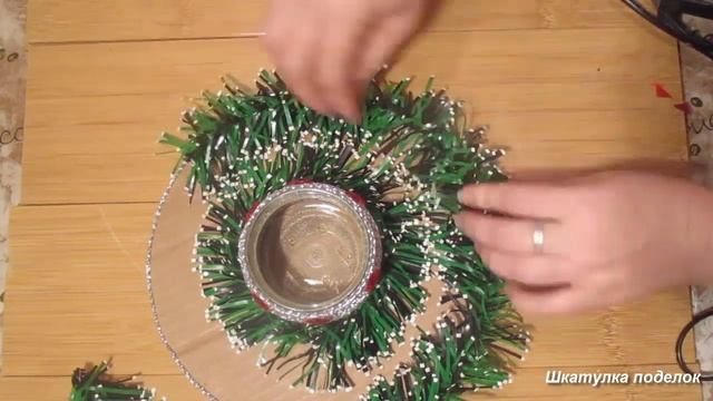 Новогодний подсвечник своими руками.Рождественский подсвечник своими руками. смотреть онлайн