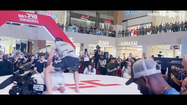 МЕРТВАЯ УДУШКА! Полный Бой Чарльз Оливейра VS Ислам Махачев на UFC 280 / Разбор техники и Прогноз смотреть онлайн