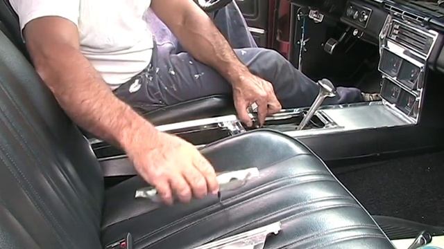 1966 Impala or Caprice Console removal смотреть онлайн
