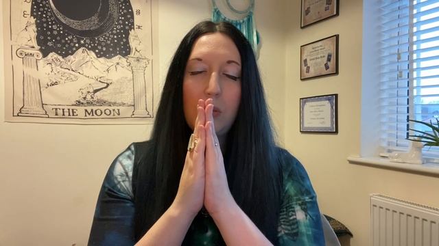 ?Collective Festive Reading and Mini Healing Session? смотреть онлайн