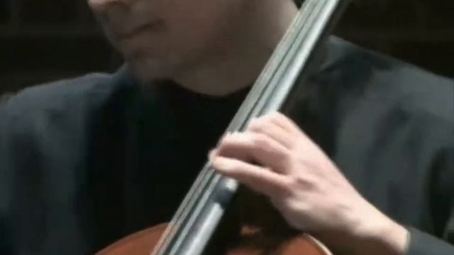 Benjamin Whitcomb performs a movement of Barber's Cello sonata with pianist Myung Hee Chung смотреть онлайн