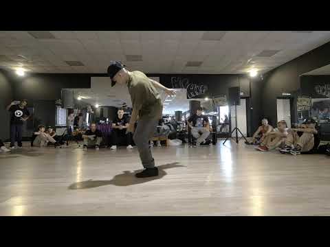 Брейкданс батл ↔ Дети 10-13 лет ↔ Van vs Miron ↔ 1'4 ↔ WHO IS WIN #whoiswin #bmvideo смотреть онлайн