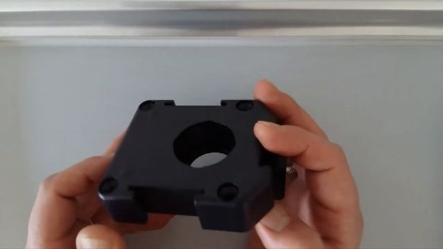 Монтажная пластина AXILO 78 пластик черный под шуруп 637.76.333 смотреть онлайн