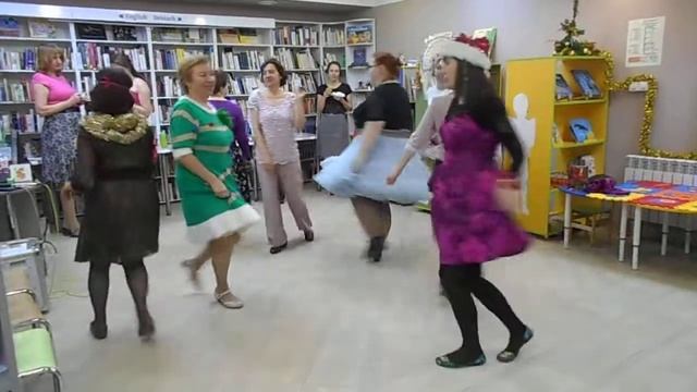 5. Новогодние танцы SquareDance ButterflyDancersKaliningrad смотреть онлайн