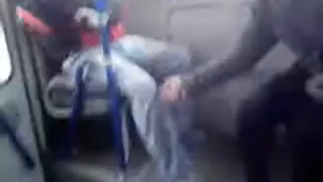 Мужик уснул смотреть онлайн