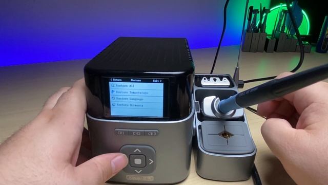 Aixun T420 Single channel smart Station with T245 Handle (Tips and Tricks #21) смотреть онлайн